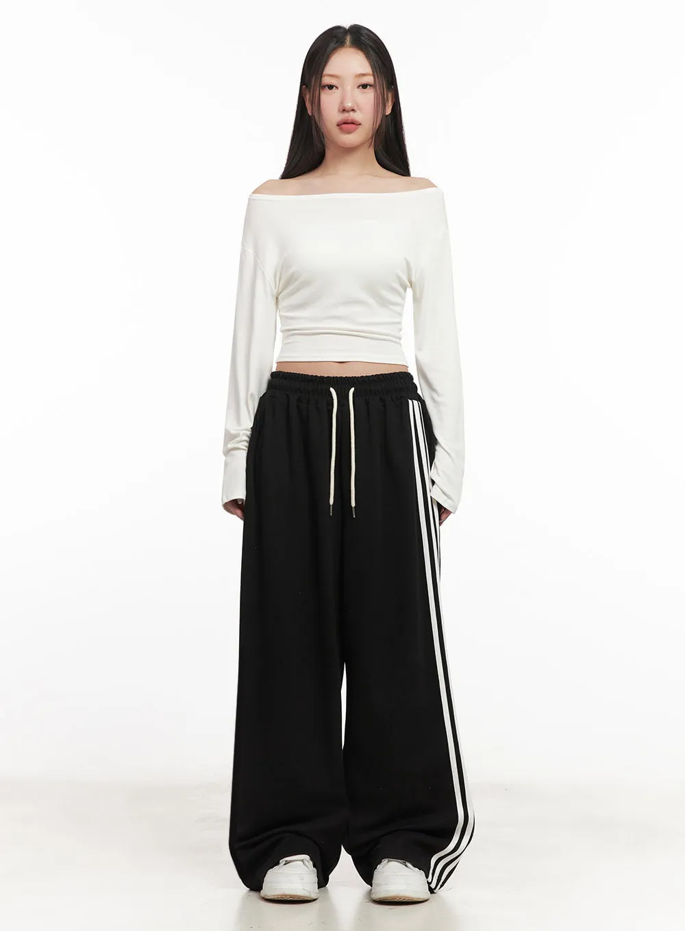 String Buttoned Trackpants IM524