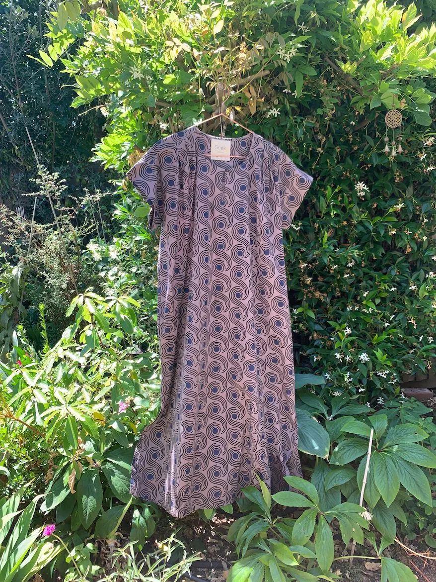 Unisex Dee Caftan, mocha swirls